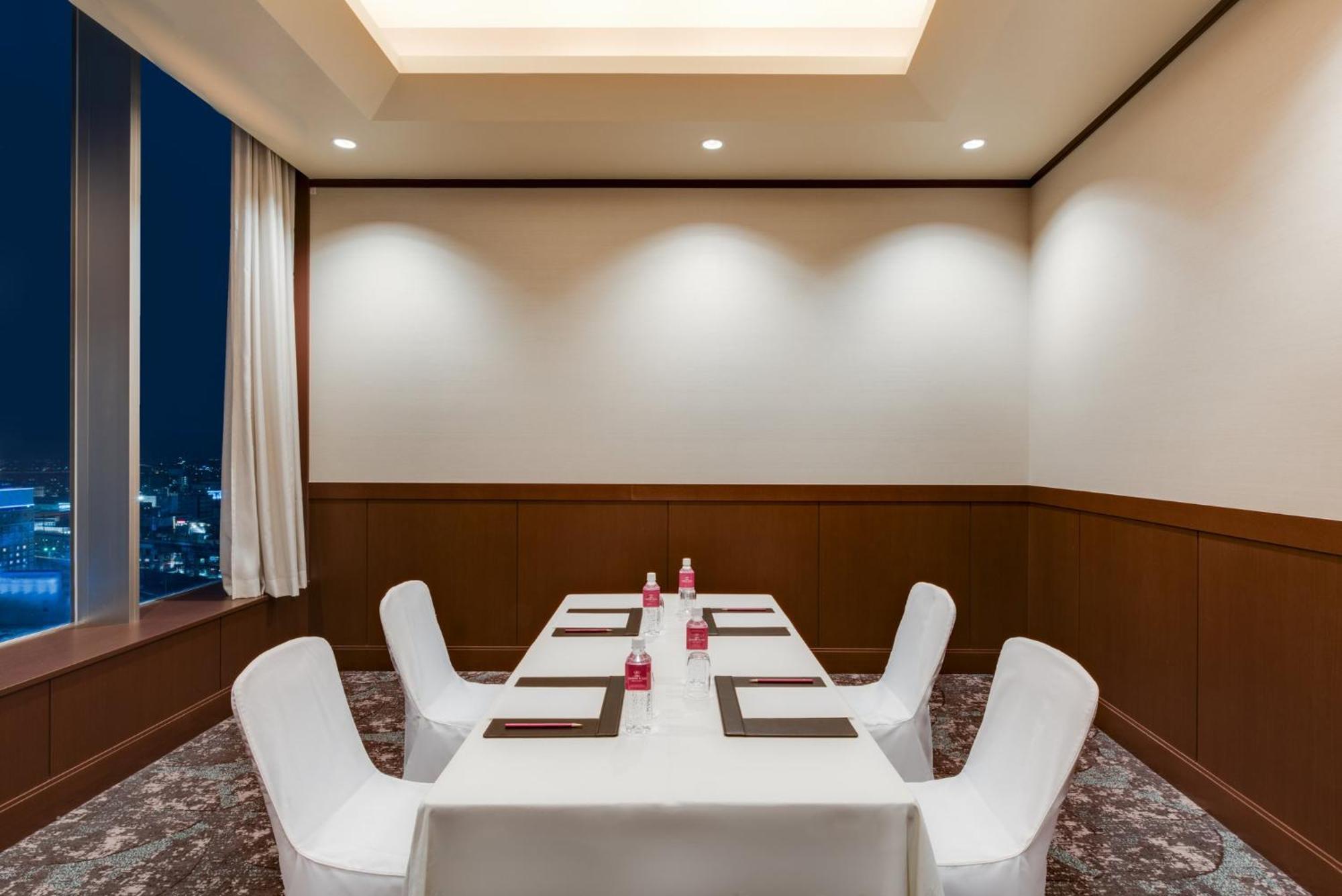 Ana Crowne Plaza Okayama By Ihg Hotel Luaran gambar